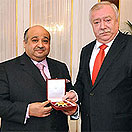 The Mayor of Vienna, Michael Haeupl, gives Gold Medal to Mohamed Bin Issa Al Jaber