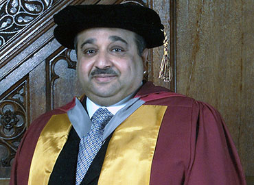 Mohamed Bin Issa Al Jaber receives his Doctorate Degree from City University